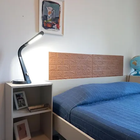 Apartment For 8, With Game & Office