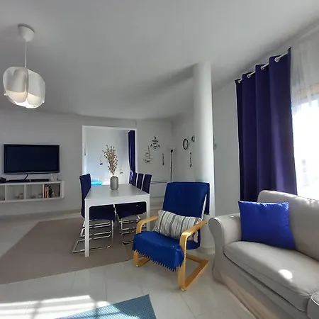 For 8, With Game & Office Apartment Sao Bernardino